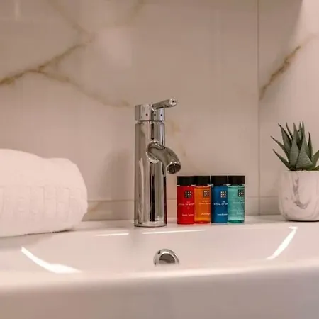 Comfortabel In Centrum Vlakbij Ostend